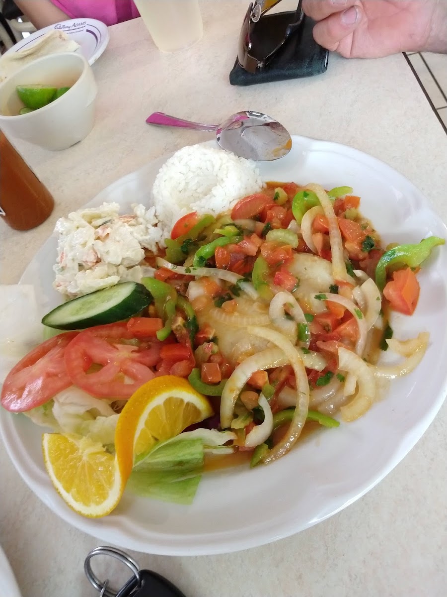 Mariscos Pulpo Loco Photos 2